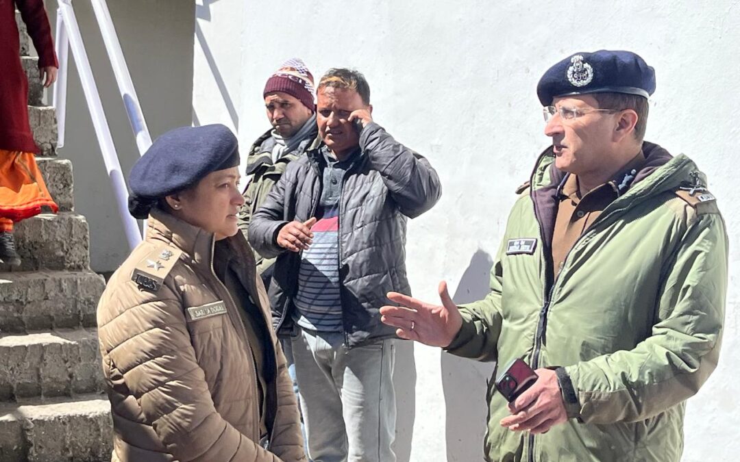 मुखबा-हर्षिल में सुरक्षा व्यवस्थाएं हुई चाक चौबंद,डीजीपी दीपम सेठ ने किया निरीक्षण
