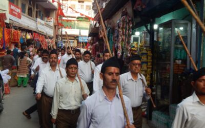 राष्ट्रीय स्वयं सेवकों ने संपूर्ण नगर में किया पथ संचलन,नगरवासियों को दी नववर्ष की शुभकामनाएं