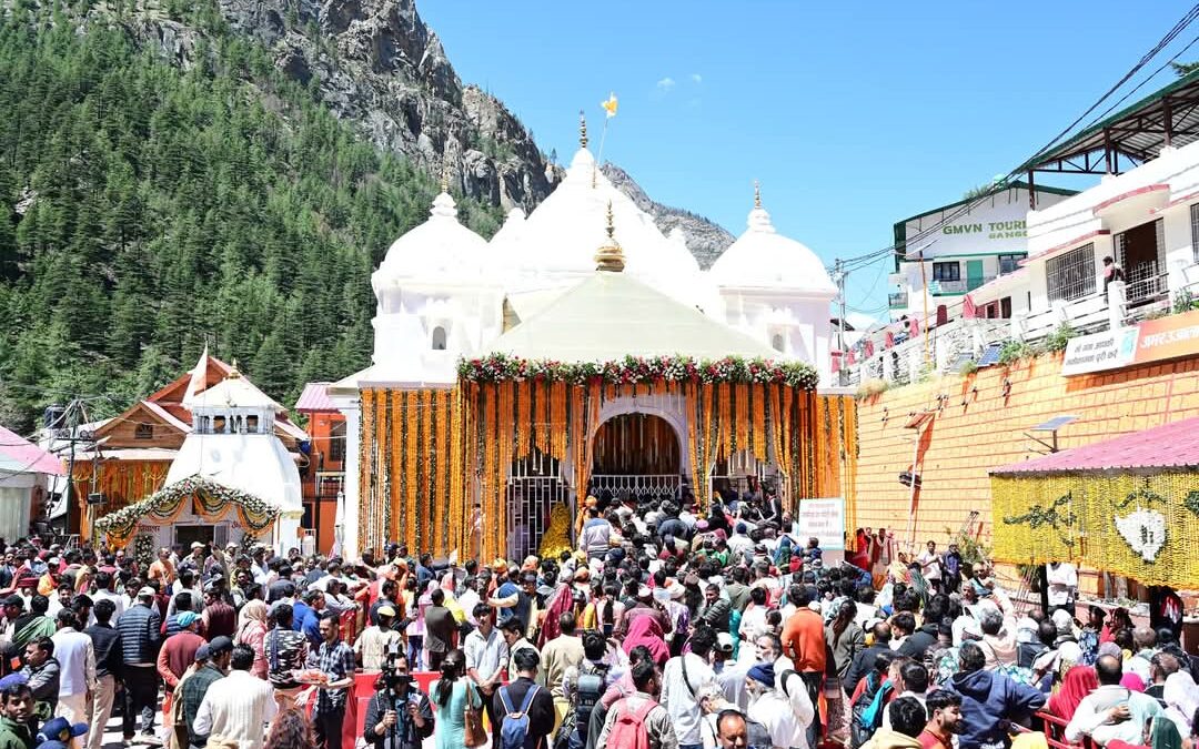 19 अप्रैल को खोले जाएंगे गंगोत्री धाम के कपाट, धाम में गैर सनातनी के प्रवेश पर लगाई जाएगी रोक