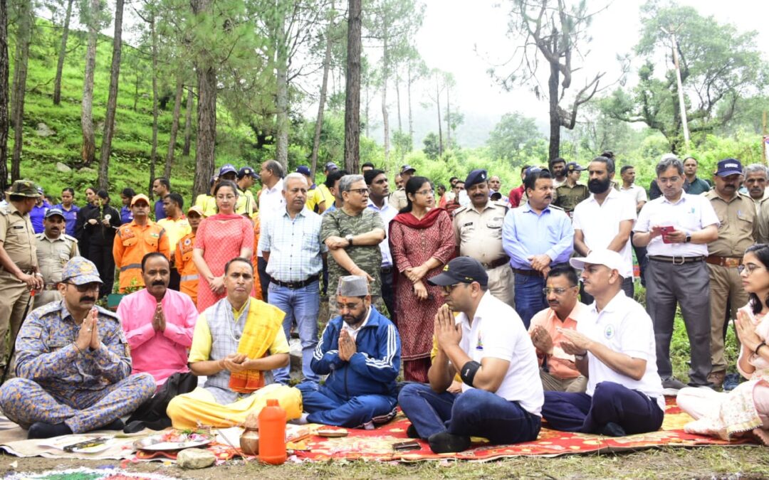 जिला मुख्यालय सहित सभी तहसीलों में रही हरेला पर्व की धूम,पौध रोपण दिया पर्यावरण संरक्षण का संदेश